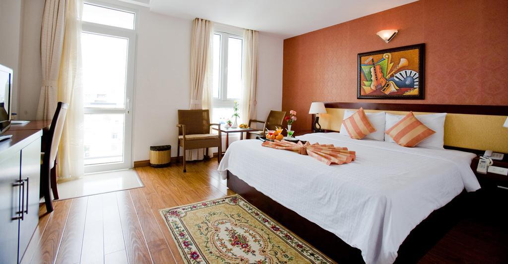 King Town Hotel Нячанг Экстерьер фото